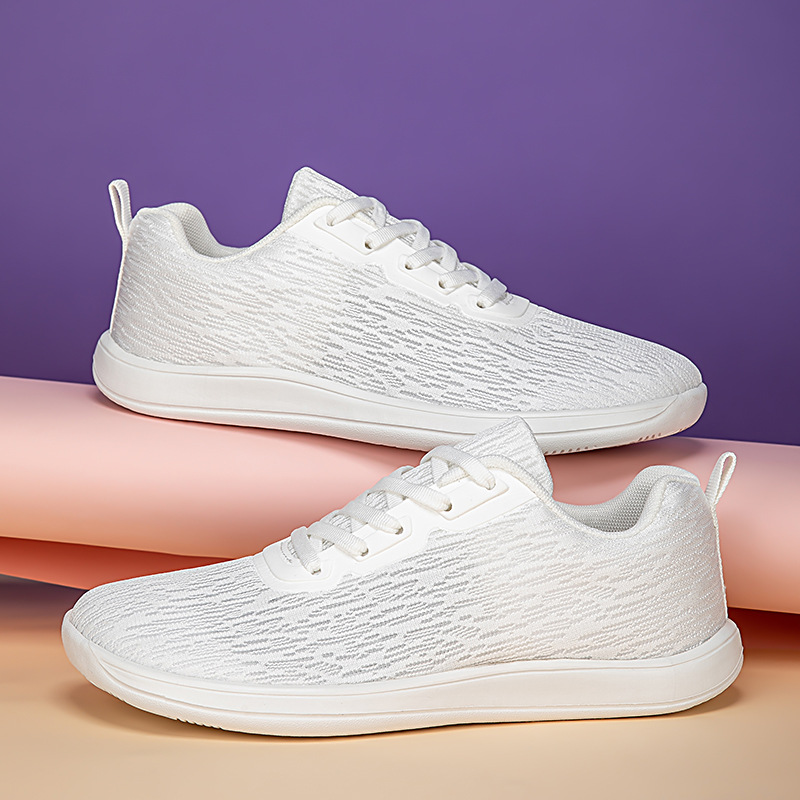 Popular Fashionable Fly-Knit Wide-Last Shoes for Hiking, Sports and Leisure Sneakers, Non-Slip, Lightweight and Comfortable Men's and Women's Fitness Sneakers