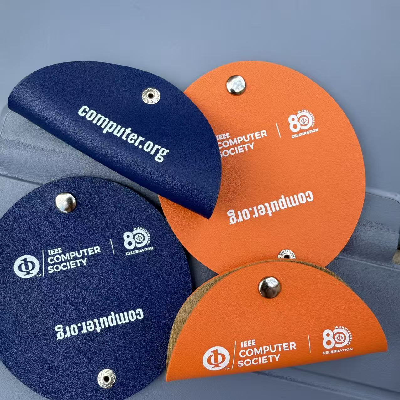 跨境数据线电源线圆形绕线器耳机PU皮革收纳绑带厂家直销可印logo