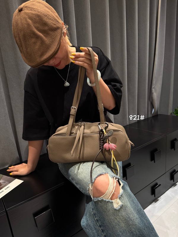 高级感软皮大容量托特包女2025新款时尚百搭保龄球单肩斜跨包包潮|undefined
