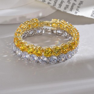 �c�d���R�d�W������ʯ��朕r��ˮ�������Ů���ִ�������C���l