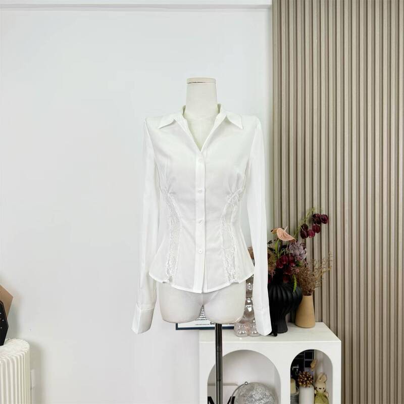 Norman's in-stock high-intelligence girlfriend style pure and sexy hollow lace patchwork slim-fit waist-cinching slimming shirt top