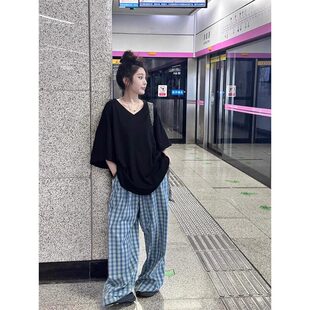 ��ɫ���I������Ů���¿�����L����ƨ�ɴ��w��