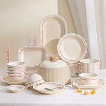 ���s����ɫ������b�߼��м������²��մɲ;������P�����뜫��