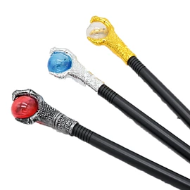 化妆服饰道具;过家家玩具;塑料工艺品