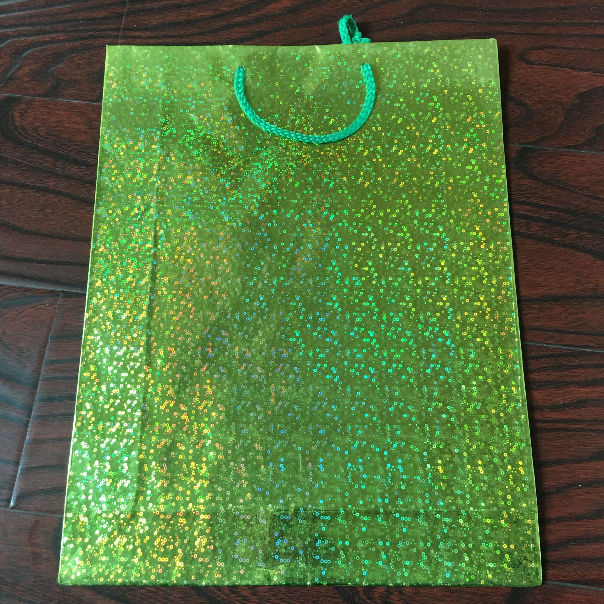 激光手提袋雷射手提袋礼品通用手提袋可以雷射纸袋