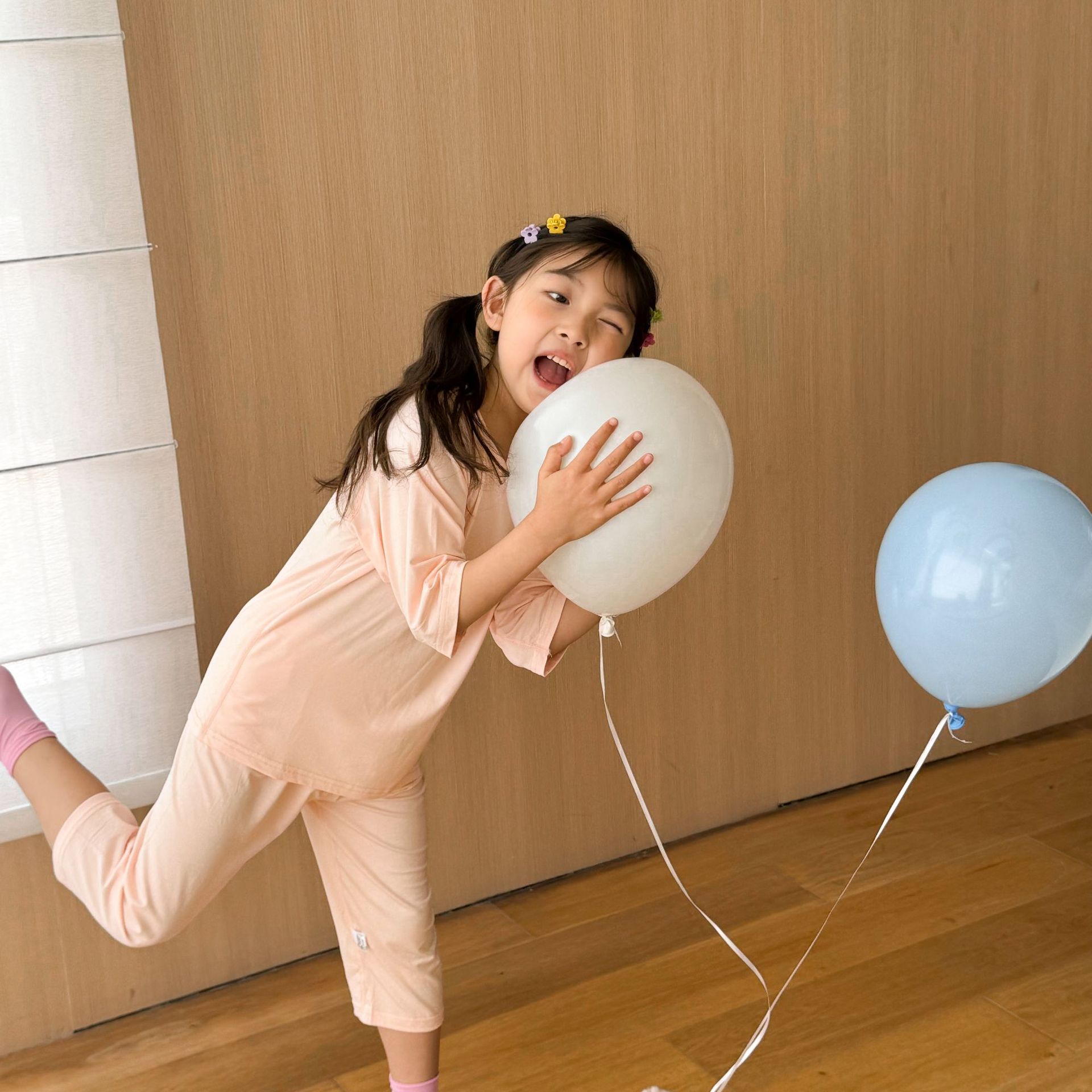 Pijamas de verano para niños sin hueso ropa de aire acondicionado delgada niña Tensi hombro conjunto de siete puntos ropa para el hogar bebé