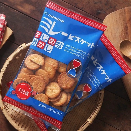 Japanese imported Nihon Minami Tenchi Salt Small Round Cookies Japanese Sea Salt Flavor Small Round Biscuits Salty Thin Crispy Biscuits Wholesale