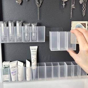 Wall-mounted storage box frosted non-perforated small object box eyebrow Clip scissors eyebrow pencil brush lipstick storage rack