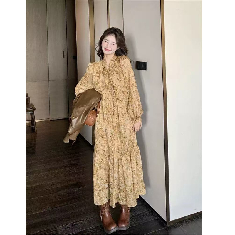 French-Style Long-Sleeve Floral Dress for Women, Spring and Autumn 2025 New Model, Elegant and Slimming, Gentle Style with Ruffled Tea Break Long Dress