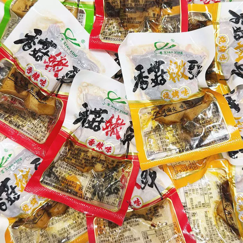 小鹰豆干香菇香辣网红休闲麻辣零食散装小包装宿舍即食商超批发