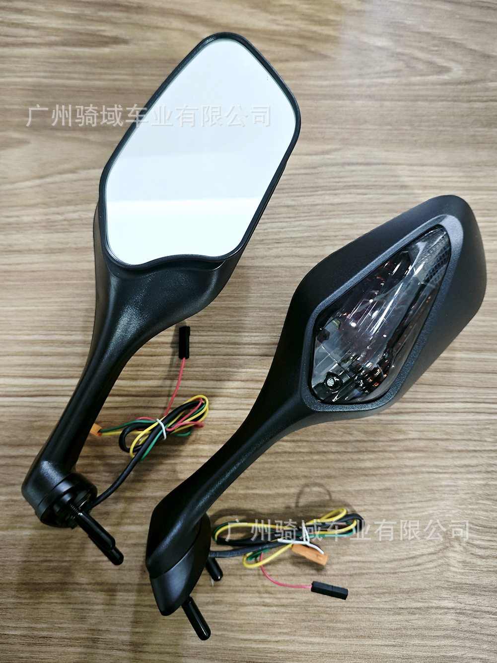 Suitable for Honda CBR1000RR 2008-2016, foldable motorcycle rearview mirror with turn signal
