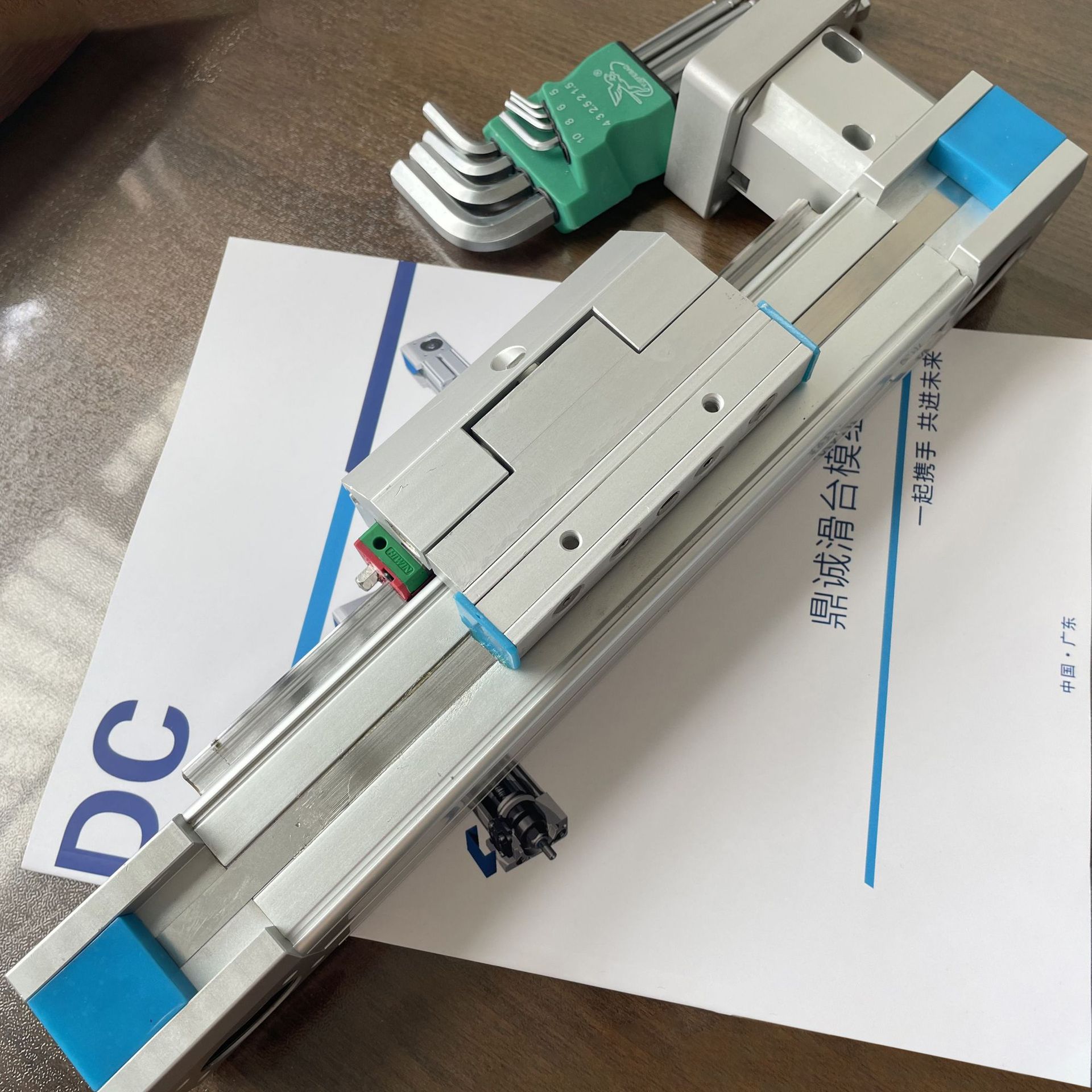 水平单轴直线滑台同步带铝型材单轴多轴快速往复直线滑轨滑台模组