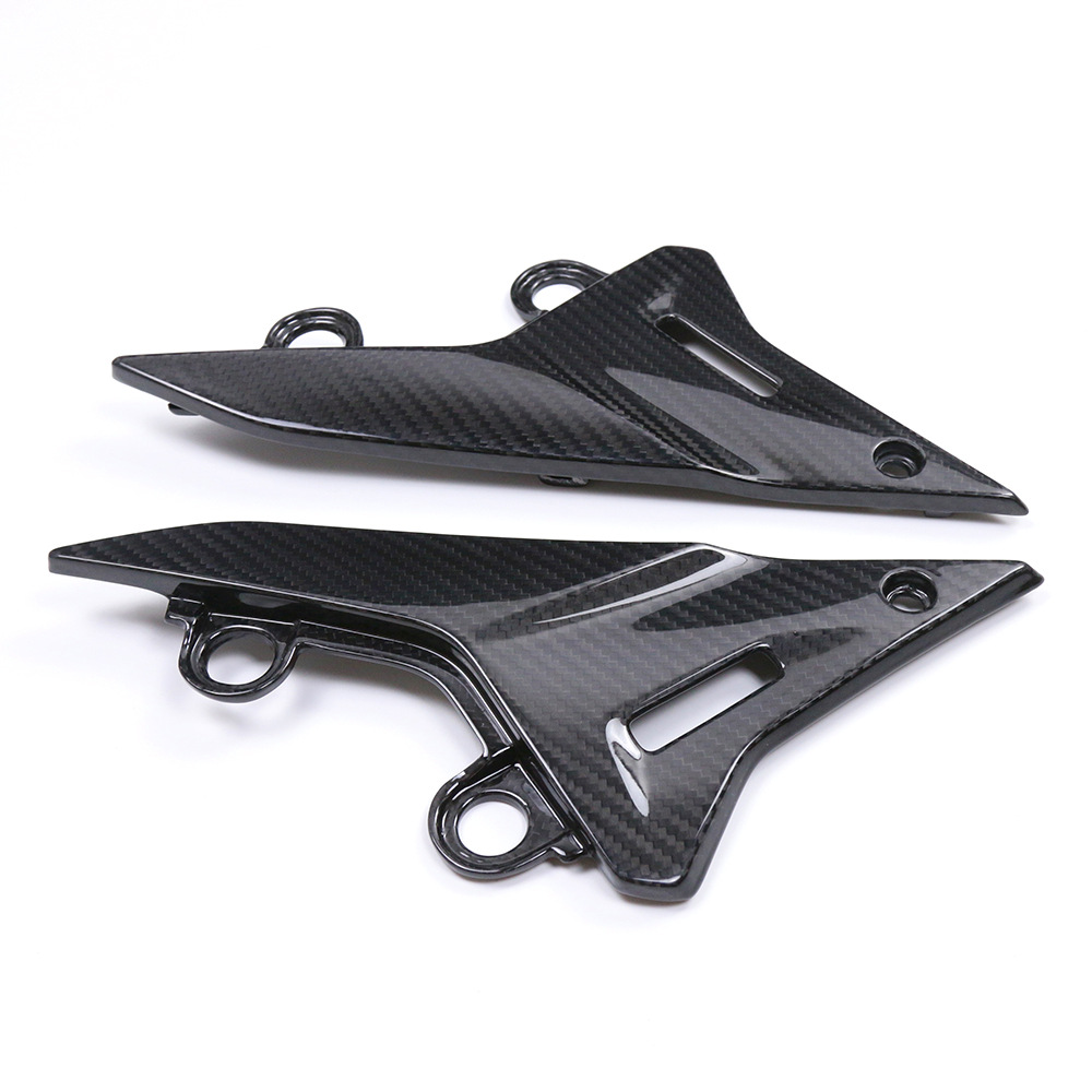 Suitable for CFMOTO spring wind 800NK sharp + modified carbon fiber shell accessories one-piece lower decorative plate cover
