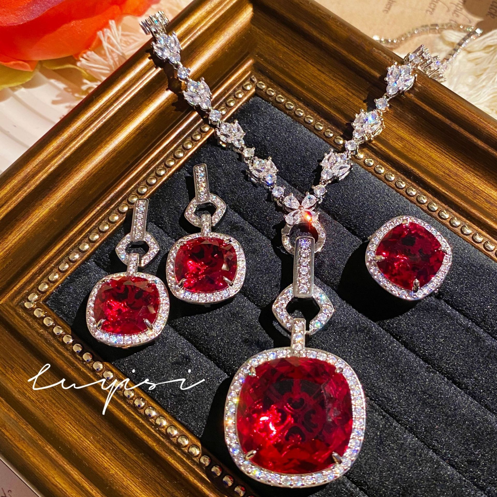爆款跨境15克拉肥方彩宝耳钉女戒指皇家蓝宝石鸟巢切红钻吊坠套装