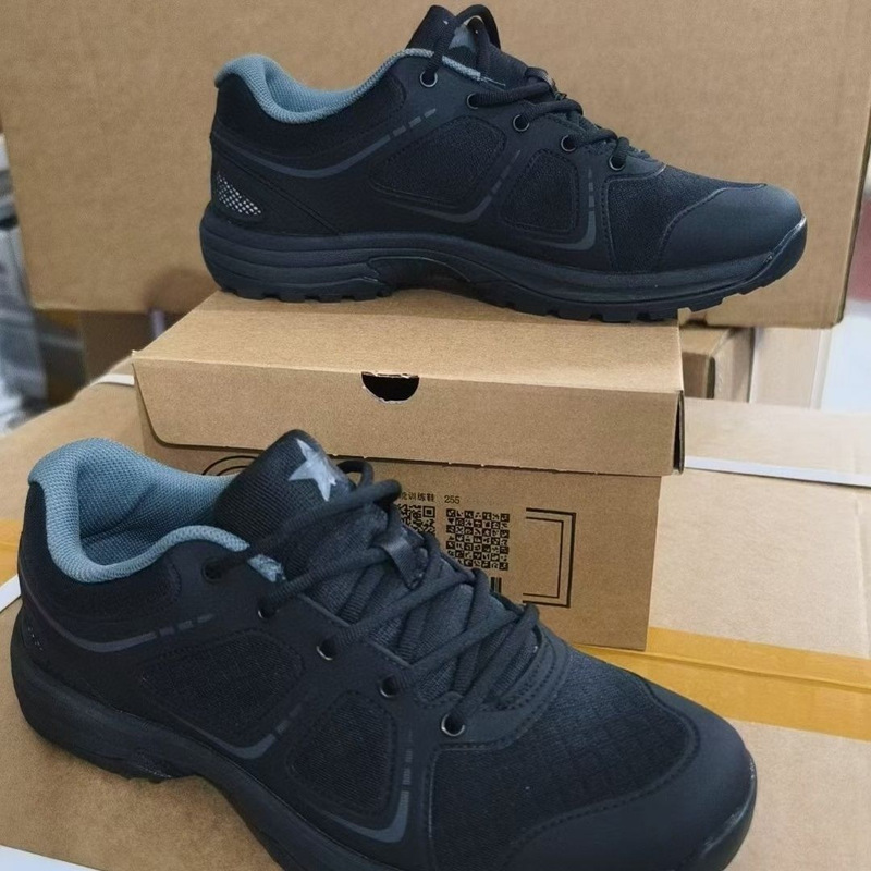 New Style Physical Training Shoes for Men, Summer Black Rubber Shoes, Ultra-Light Running Shoes, Labor Protection Shoes, Wear-Resistant Training Shoes New Style Physical Training Shoes for Men, Summer Black Rubber Shoes, Ultra-Light Running Shoes, Labor Protection Shoes, Wear-Resistant Training Shoes
