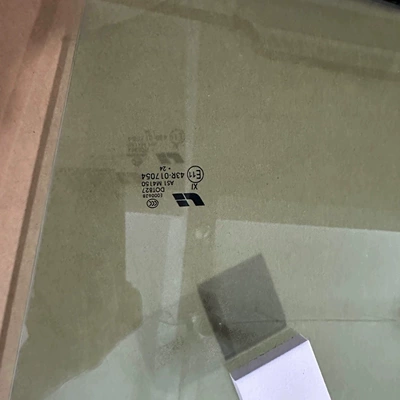 automobile glass Sunroof Glass L7 L8