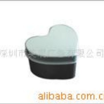 源头厂家优惠供应精美马口铁ML-169心形罐 糖果巧克力罐