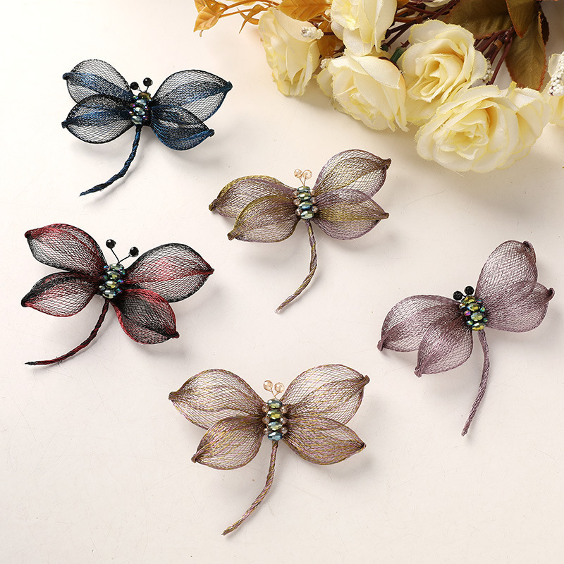 Light Luxury, Elegant and Fashionable Crystal Copper Wire Dragonfly Brooch Jacket Cardigan Suit Clothing Accessories Corsage Brooch Wholesale