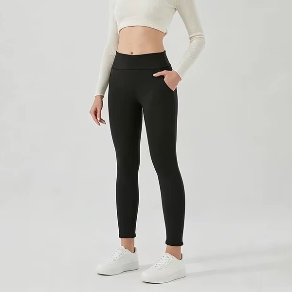 Popular women's high-waisted fleece-lined yoga pants with pockets, thickened and fleece-lined, for winter sports and fitness Popular women's high-waisted fleece-lined yoga pants with pockets, thickened and fleece-lined, for winter sports and fitness
