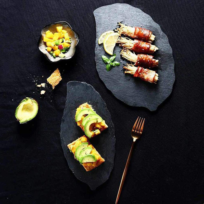 Fábrica al por mayor en forma de hoja Placa de pizarra negro pizarra natural postre sushi placa occidental Placa de barbacoa