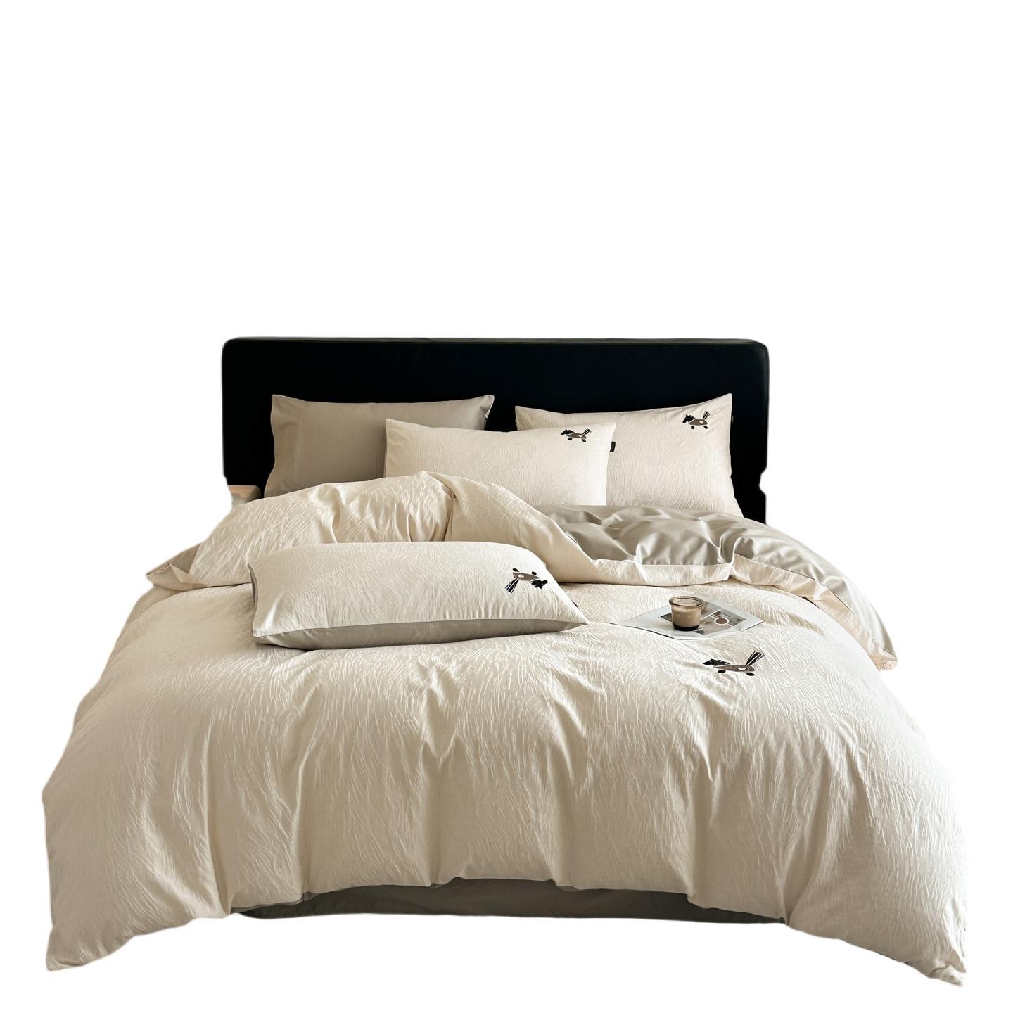 Classic Jacquard Embroidered Four Piece Bedding Set Luxury Style_voghion.com