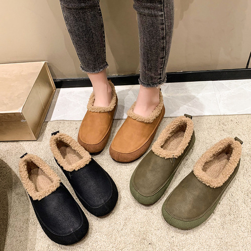 Women's Winter Fleece Lined Snow Boots with Plush Inner  Round Toe Flat Soft Leather Slip-on Cotton Shoes