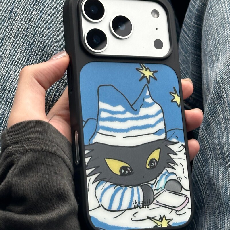 Shesell "Night Owl" Iphone17Pro Mobile Phone Case Carbon Fiber Pattern Original Ag Frosted Back Panel Magsaf
