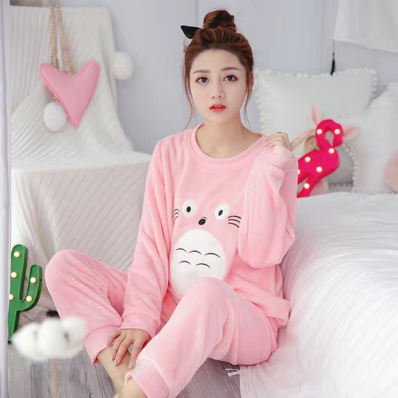 Pijamas de las mujeres Otoño e Invierno coral polar lindo engrosada estilo coreano franela caliente de dibujos animados más tamaño desgaste del hogar traje de invierno