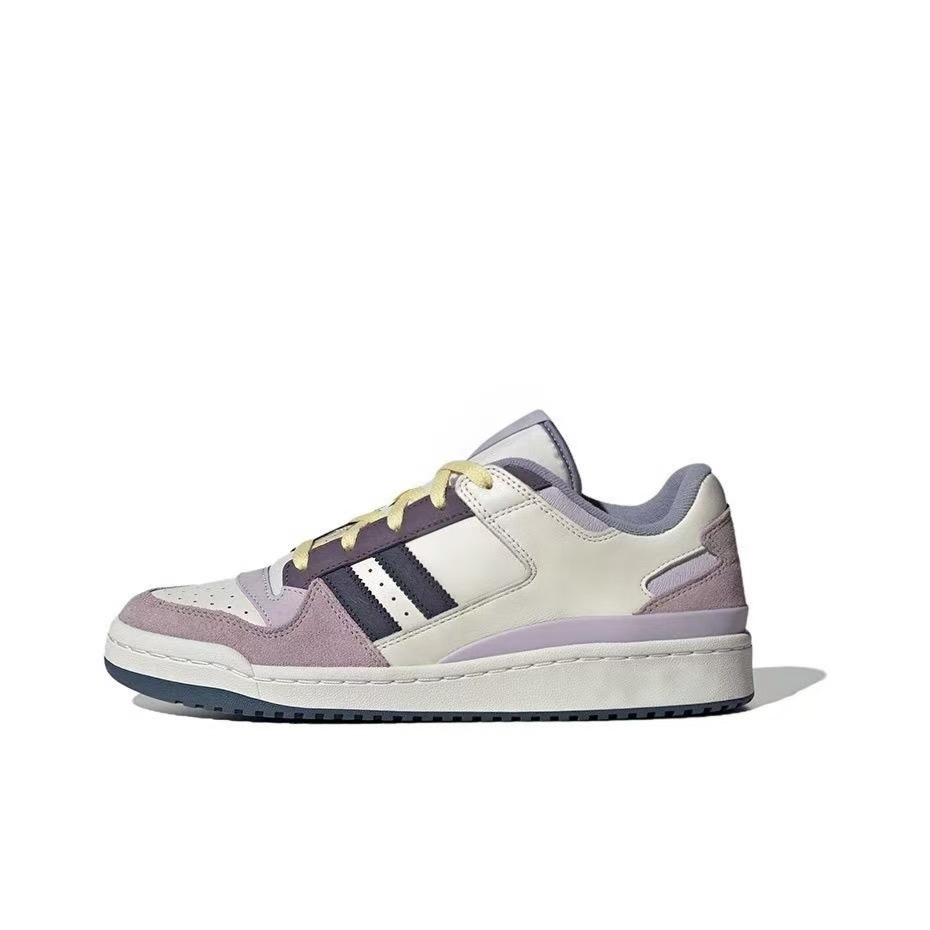 Blanco, negro y morado