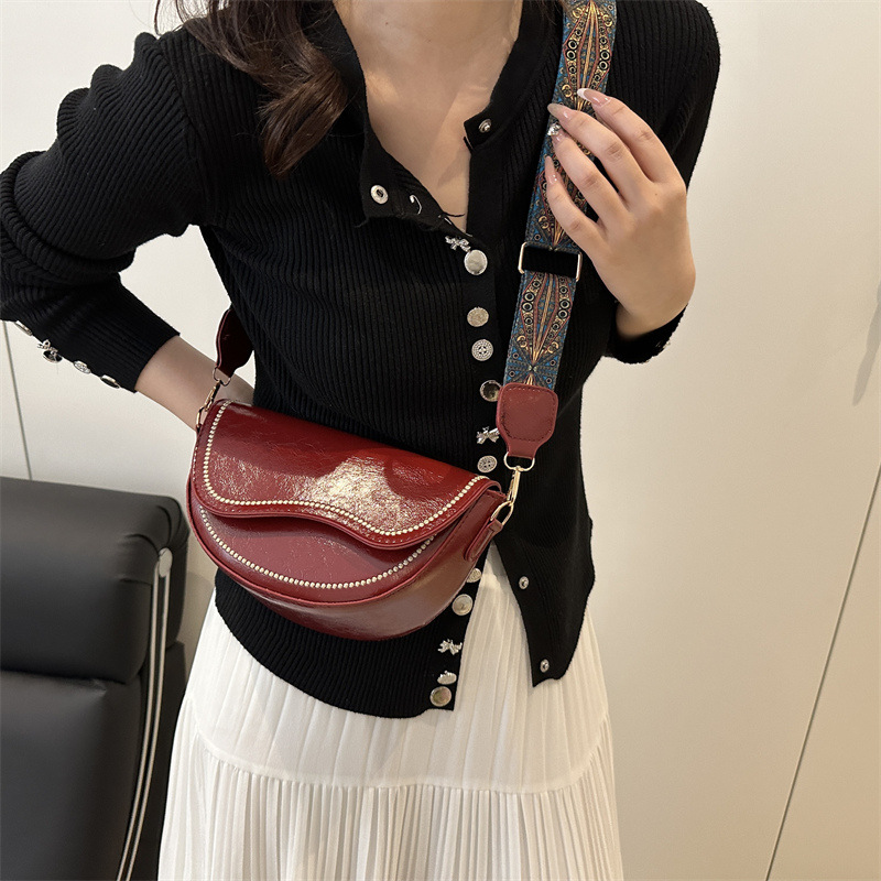 Vintage Women's Shoulder And Crossbody Saddle Bag Versatile_voghion.com