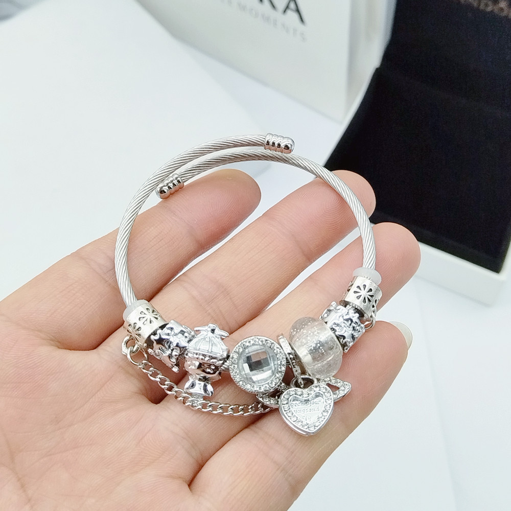26g Weight Alloy Pendant Material Bracelets Classification Alloy Chain Material Simple Style Geometric Heart Shape Alloy Wholesale Bracelets