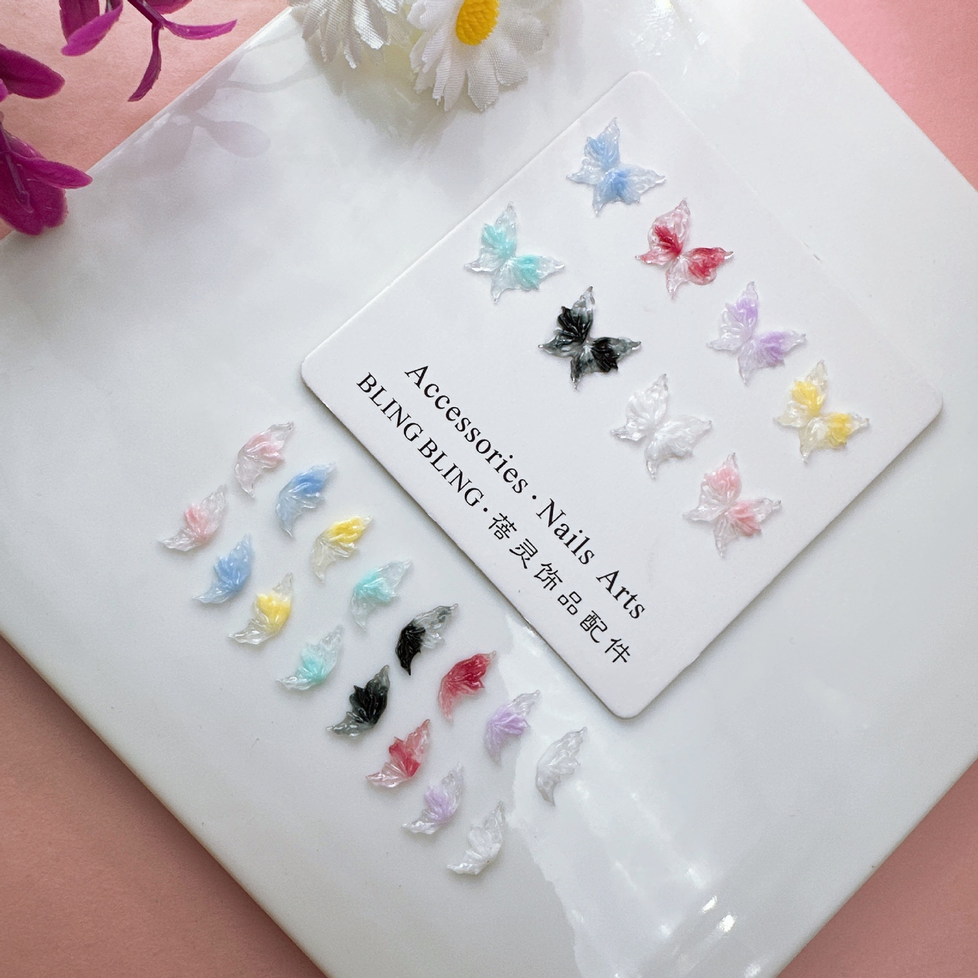 半个翅膀蝴蝶夜光美甲饰品批发_09.jpg
