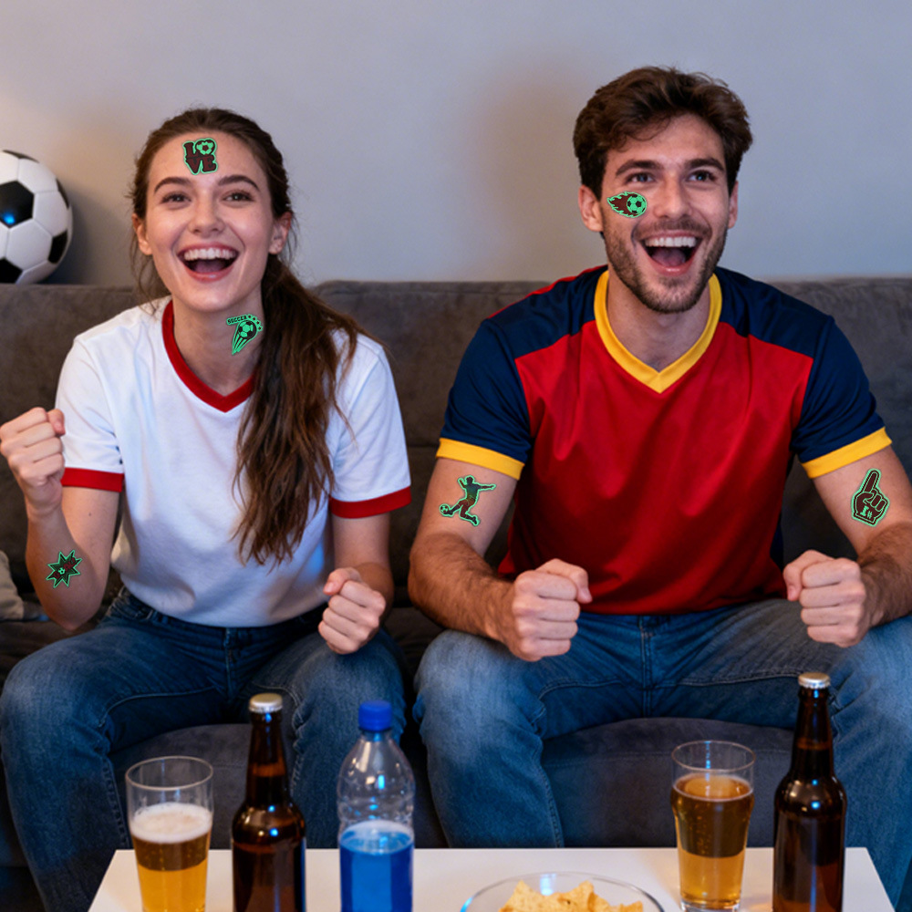 Fútbol transfronterizo nocturno tatuaje Estados Unidos, Canadá, México, Copa del Mundo fanáticos pegatinas faciales animadoras animadoras pegatinas luminosas