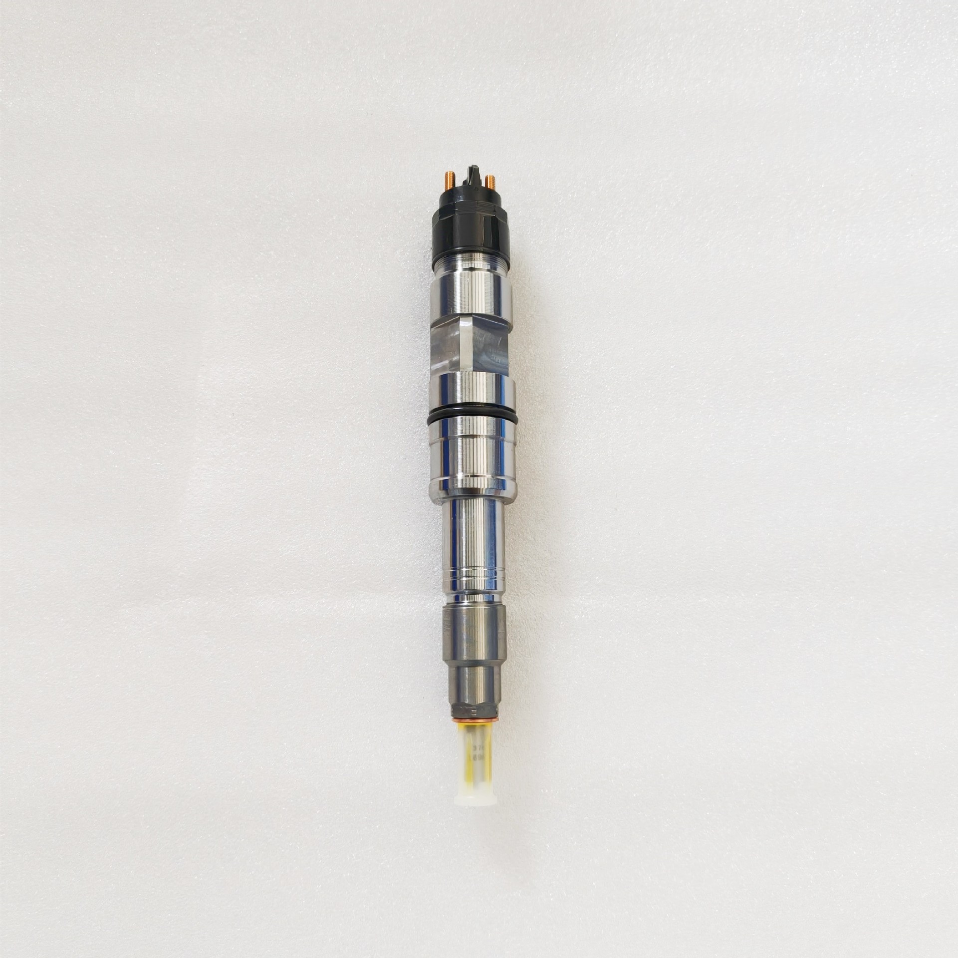 Suitable for the Borduan Weichai WP diesel engine, part number 612630090012, fuel injector