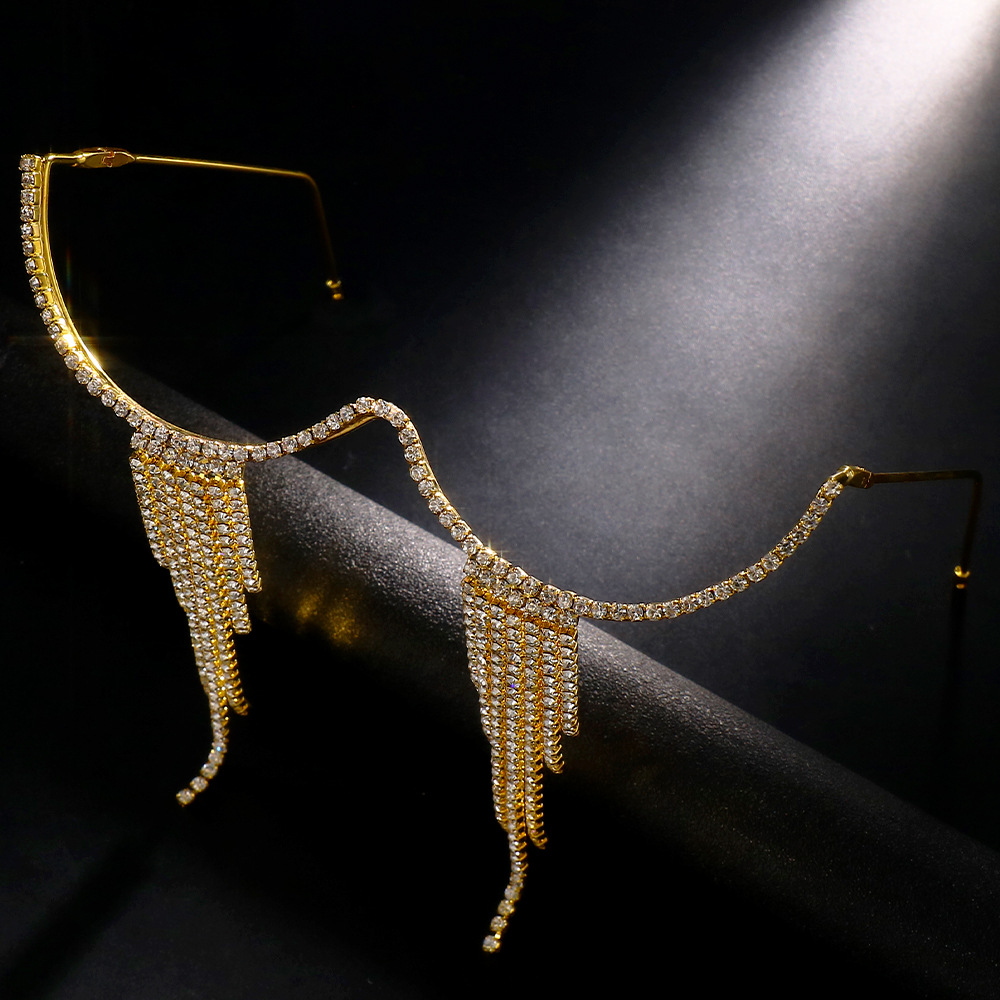 Nueva tendencia rhinestone gafas marco moda europea y americana exagerada borla cara accesorios gafas marco