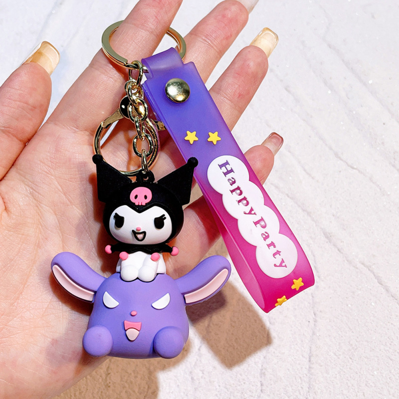 新しい立体キーホルダー車のペンダントかわいい人形ギフトカップルバッグペンダント卸売|undefined
