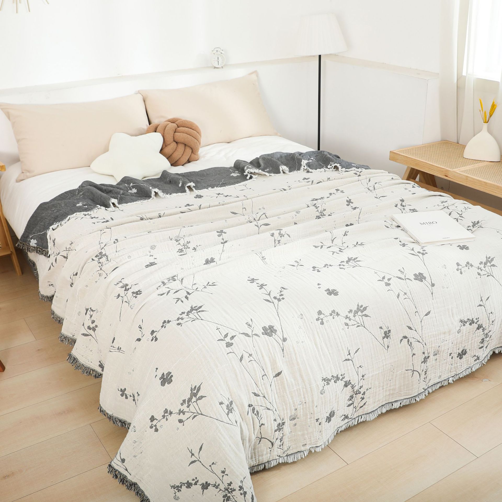 Pure Cotton Gauze Towel Quilt Pure Cotton Summer Thin Cotton Gauze Towel Blanket Summer Cool Quilt Double Nap Sofa Blanket