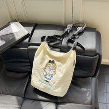 ����߼�����ϵ��ͨ�����Ů2025�¿�r�аٴ�������μ��ˮͰ��