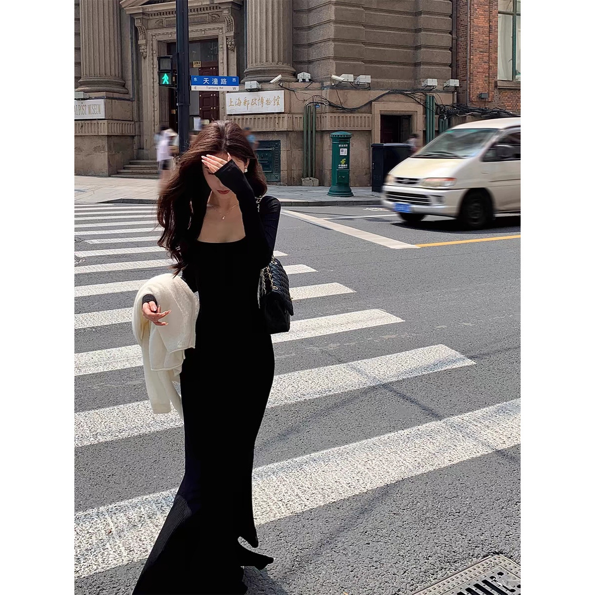 Hepburn-Style Waist-Cinching Little Black Dress, French-Style Socialite High-End Velvet Dress, Black Banquet Dress Skirt