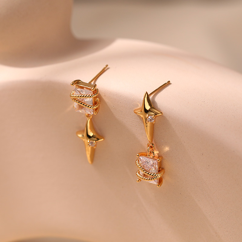 1 Paire Dame Style Simple Star Placage Incruster Le Cuivre Zircon Boucles D'oreilles display picture 4