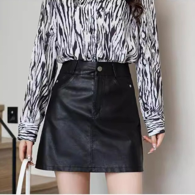 2024 Autumn/Winter Plus Size Wide-Leg Pants for Women, High-Waisted Slimming Pu Leather A-Line Shorts for Petite Casual Boot Pants 2024 Autumn/Winter Plus Size Wide-Leg Pants for Women, High-Waisted Slimming Pu Leather A-Line Shorts for Petite Casual Boot Pants
