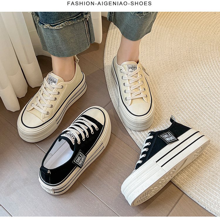Women's Letter Graphic Platform Canvas Shoes - Image 3
