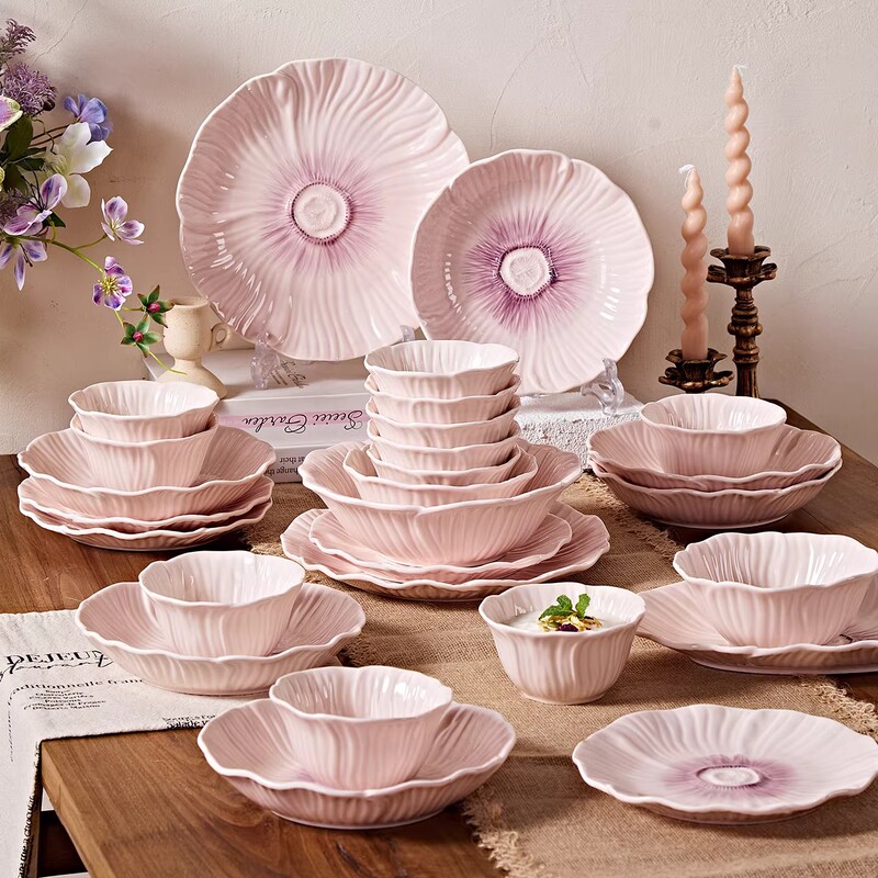 High-Temperature Underglaze Floral Ceramic Rice Bowl 2026 New Model Household Bowl and Chopsticks Set for Housewarming Gift High-Temperature Underglaze Floral Ceramic Rice Bowl 2026 New Model Household Bowl and Chopsticks Set for Housewarming Gift