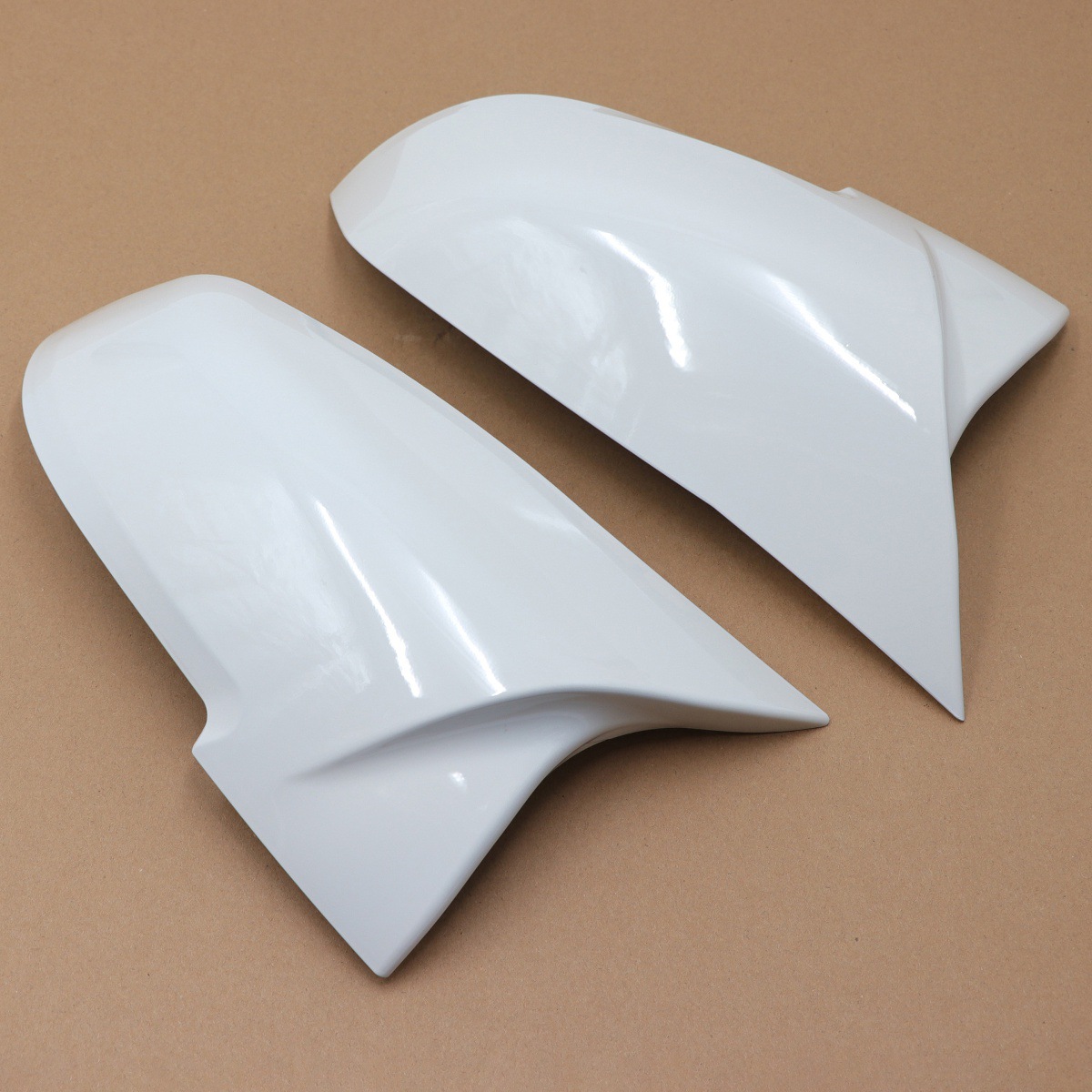 Suitable for Bmw 1234 Series M2 F30 F32 m Modified M3 White Rearview Mirror Shell Horn an Style Cover