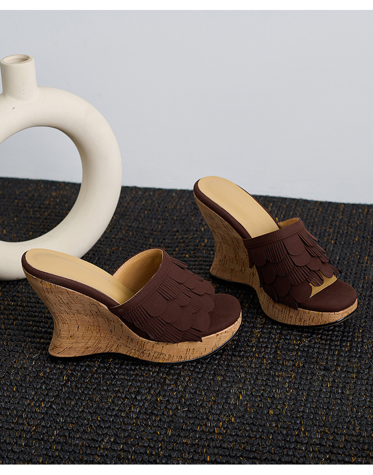 Sandal cao gót nữ hở mũi quai ngang đế xuồng 11cm kèm tua rua — màu nâu, màu đen, Ánh sáng Apricot chi tiết 15