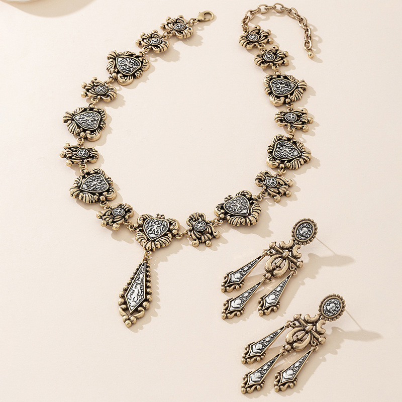 Vintage Fashion Tassel Medieval Embossed Pattern Bohemian Distressed Exaggerated Necklace Earrings