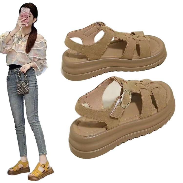 Explosión de soleas gruesas transpirables sandalias Birken para mujeres de verano 2026 nuevos cómodos zapatos casuales planos romanos antideslizantes