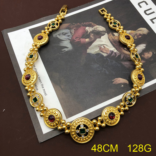 Western Medieval Heavy Industry Necklace Bracelet Retro Engraved Pattern Diamond Glaze Niche Design Necklace Bracelet Set