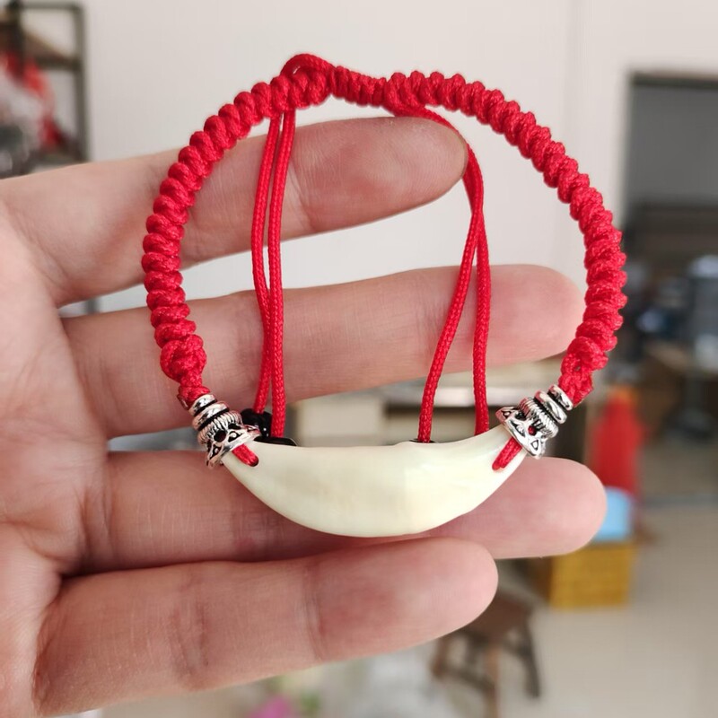 Authentic Black Dog Tooth Bracelet Bracelet for Adults, Children and Babies, Anti-Shock Portable Hand and Foot Red Rope Bracelet