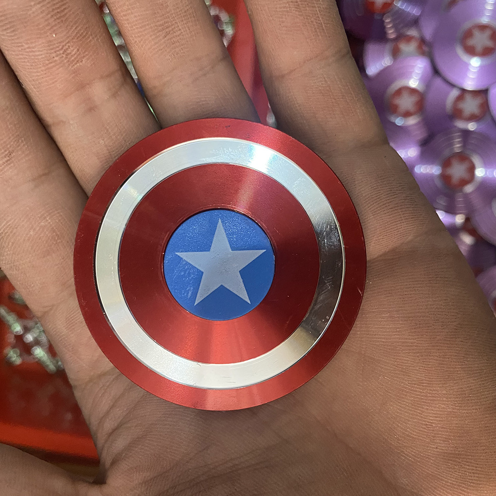 盾牌红美队首图3